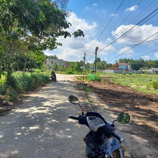 Hình ảnh Bán đất ngay Đào Công Soạn Suối Nhum gần khu công nghệ cao 450ha