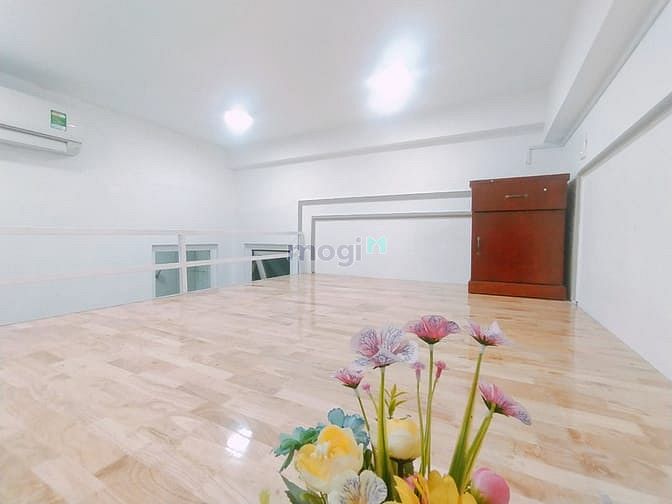Hình ảnh 🍀Phòng Gác Lửng Full Tiện Lợi – 2’ Đi CV Đầm Sen, LẠC LONG QUÂN