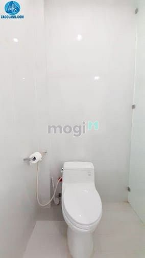 Hình ảnh PHAN ĐÌNH PHÙNG, Phòng Studio FULL Ánh Sáng Gần CV Hoàng Văn Thụ