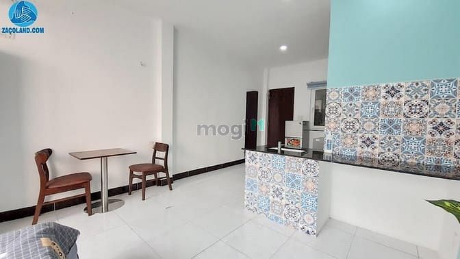 Hình ảnh PHAN ĐÌNH PHÙNG, Phòng Studio FULL Ánh Sáng Gần CV Hoàng Văn Thụ