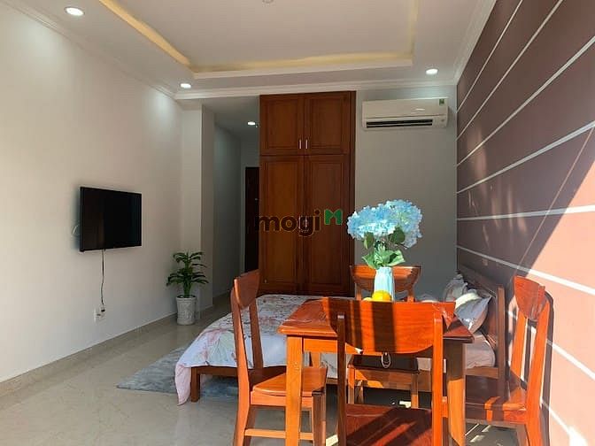 Hình ảnh LÝ THƯỜNG KIỆT, Phòng Cao Cấp, Đối Diện NTĐ Phú Thọ Q10