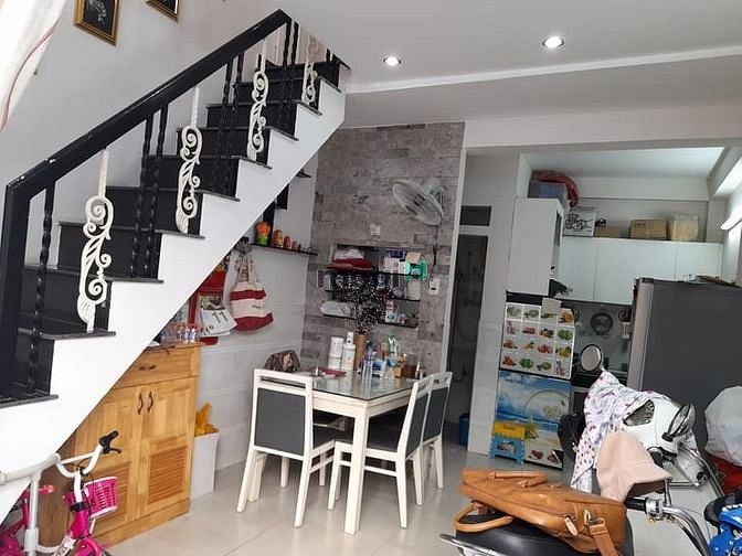 Hình ảnh bán nhà lê văn thọ , mới tới ở ngay , 25m2 , 2.7 tỷ .