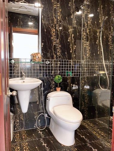 Hình ảnh 🌟🌟Căn Hộ Studio Nội Thất Sang Trọng-Ban Công Đón Gió