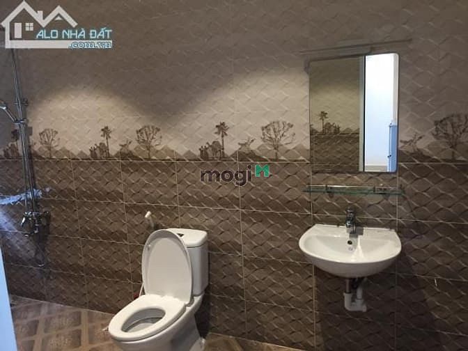 Hình ảnh 🌿✨Phòng Ban Công Thoáng Mát, 25m2, Vùng Xanh Quận 5