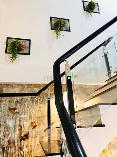 Hình ảnh Giá Cực Kích, Mua Cực Sung, Lời Cực Khoái