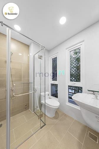 Hình ảnh Studio cho thuê_Full nội thất siêu thoáng_tại Đê La Thành gần Đông Các