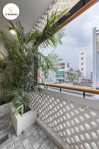 Hình ảnh Studio cho thuê_Full nội thất siêu thoáng_tại Đê La Thành gần Đông Các