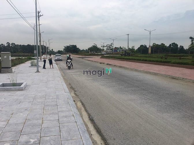 Hình ảnh Bán đất mặt đường đôi trục đường 06 đi biển Hải Tiến