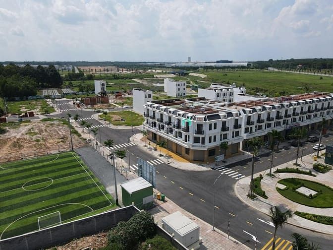 Hình ảnh Bán lô đất 94,5m2 full TC tại khu nhà ở Vietsing Phú Chánh, TP mới Bìn