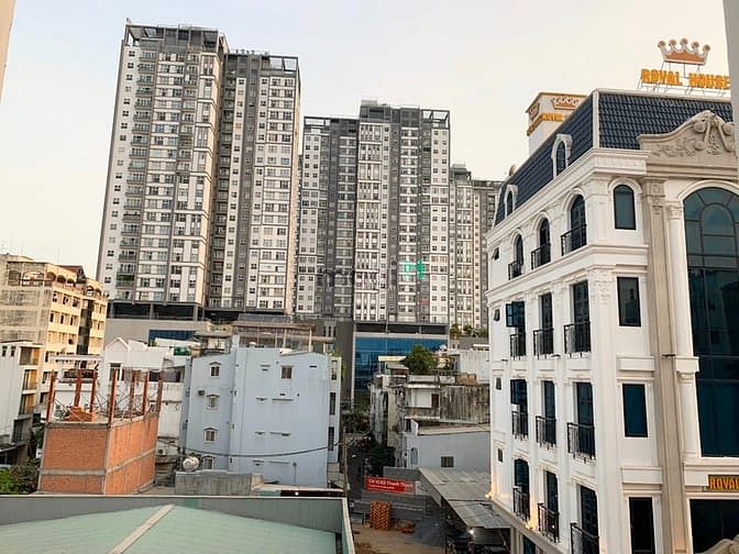 Hình ảnh 🌻 SIÊU PHẨM Balcony Mới Toanh – Đối Diện NTD Phú Thọ