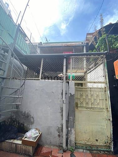 Hình ảnh HXH Cách 10m ra mặt tiền - Sát Quận 1 - 82m2(4.5x18)