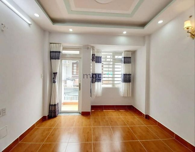 Hình ảnh bán nhà , tặng nội thất , phạm văn chiêu , 38m2 , 3,7 tỷ .