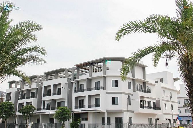 Hình ảnh Bán nhà 4, tầng ở Bến Lức, Long An