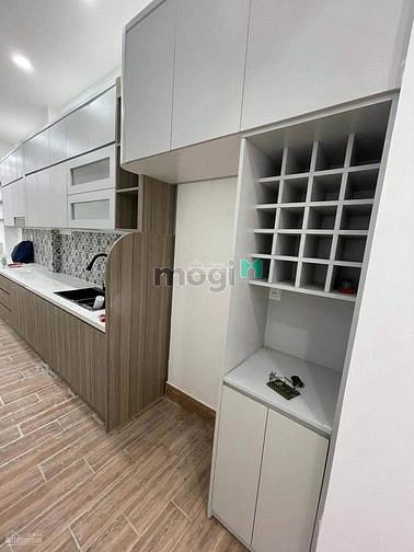 Hình ảnh Khuông Việt 68m2 hẻm xe hơi Phú Trung, Tân Phú