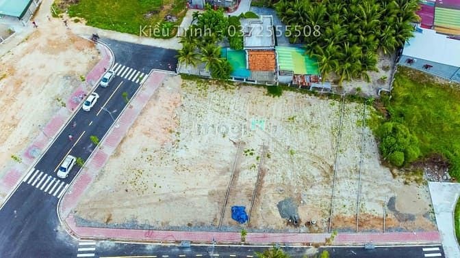 Hình ảnh Đất nền 155m2 có Sổ Đỏ, mặt đường 30m, gần Vịnh Thủy Triều chỉ 1 tỷ