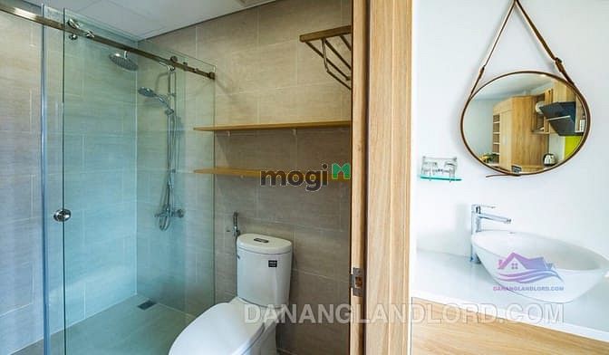 Hình ảnh Mb6623 nạp rút nhanh chóng hiện đại gần bãi biển Mỹ Khê - A255