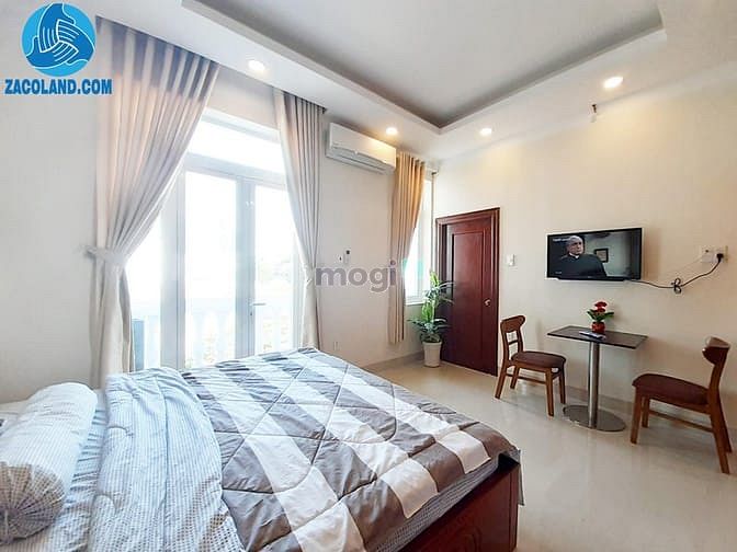 Hình ảnh LÝ THƯỜNG KIỆT, Căn Hộ Studio Ban Công Thoáng, Đối Diện NTĐ Phú Thọ