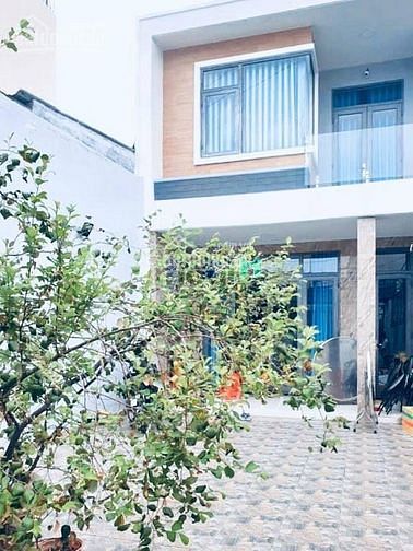 Hình ảnh nhà 122m2, hẻm xe hơi khu vực sầm uất Phú Thọ Hoà, Tân Phú