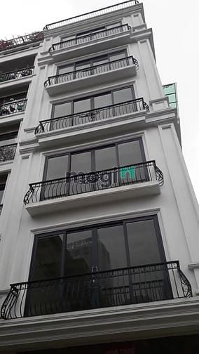 Hình ảnh Cho thuê nhà ngõ 36 Giang Văn Minh, 105mx8T+1H, thông sàn, thang máy
