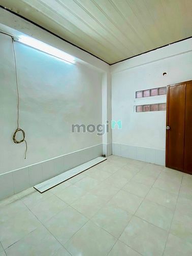 Hình ảnh nhà thuê 1 phòng ngủ có máy lạnh cọc 1 tháng