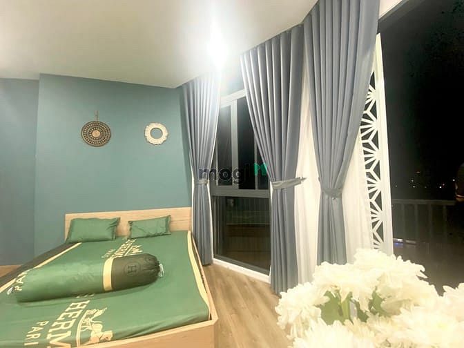 Hình ảnh Cho Thuê CHDVfull nội thất, ban công lớn, giáp ranh quận 8,5,... quận7