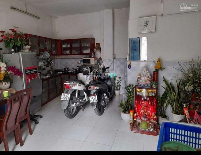 Hình ảnh Bán nhà đường Lâm Văn Bền, 24m2, 1 lầu, SHR