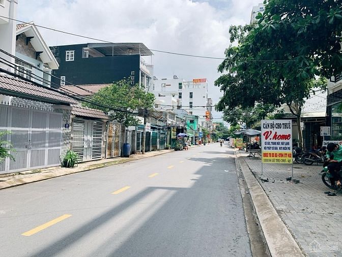 Hình ảnh Bán lô đất MT Lê Thị Chợ, Phú Thuận, Q.7. DT 10x30m, Tây Nam