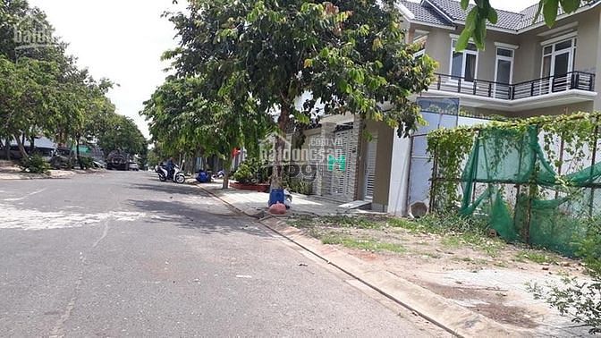 Hình ảnh đất chính chủ đường Tân Mỹ, P. Tân Thuận Tây, Q7, SHR, DT: 80m2
