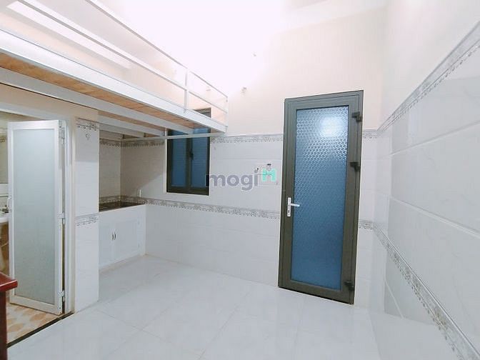 Hình ảnh 🏃🏃 (Còn 1 căn) mới xây sạch sẽ hiện đại ở Sát Aeon Tân Phú