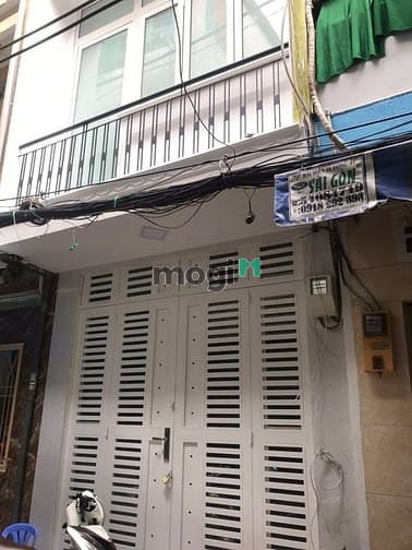 Hình ảnh Nhà nguyên căn gần phố ẩm thực Quận 4