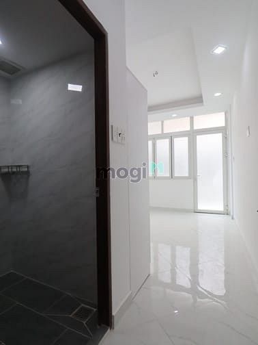 Hình ảnh Nhà nguyên căn gần phố ẩm thực Quận 4