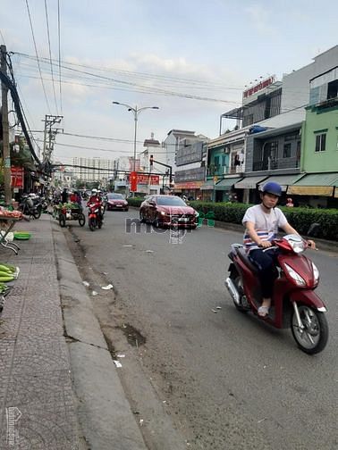 Hình ảnh Bán nhà cấp 4, DT 108m2 đất, P.Tân Phú, Quận 7