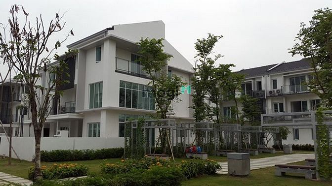 Hình ảnh Gia đình cần bán gấp căn 120m2 khu Nadyn Park City