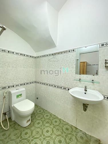 Hình ảnh CH Riêng Biệt Ngay Thành Thái-Full Tiện Nghi Quận 10