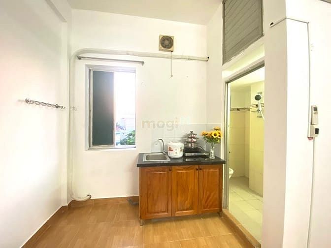 Hình ảnh Phòng đẹp - thoáng mát - GIÁ TỐT ở Nguyễn Thị Thập Q7