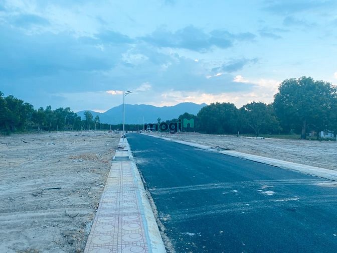 Hình ảnh bán đất sổ đỏ phân lô Cam Lâm Khánh Hòa