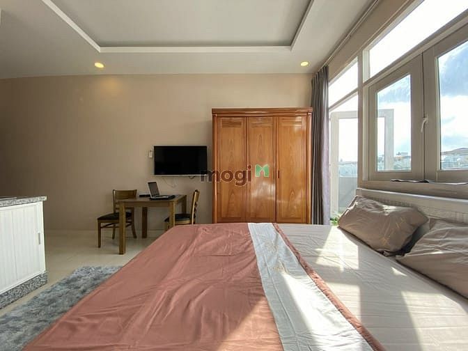 Hình ảnh Studio Full NT,Ban Công Cực Thoáng Gần CV Lê Thị Riêng