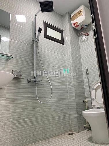 Hình ảnh Cho thuê nhà 5 tầng mặt phố Bạch Mai