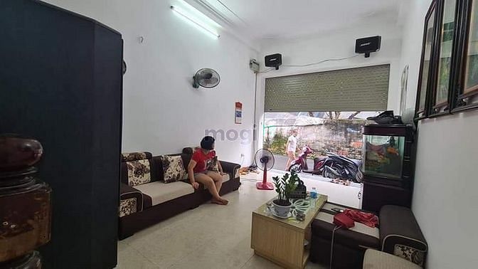 Hình ảnh Bán nhà trung tâm Cầu Giấy, câch ô tô 20m, giá 4.45 tỷ