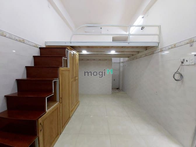 Hình ảnh 🍇Phòng Gác Lửng Cửa Sổ Thoáng Mát - Gần CV ĐẦM SEN Tân Phú, Giá Rẻ