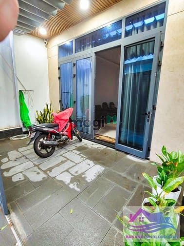 Hình ảnh Nhà 3 tầng 2PN gần biển Mỹ Khê - B553