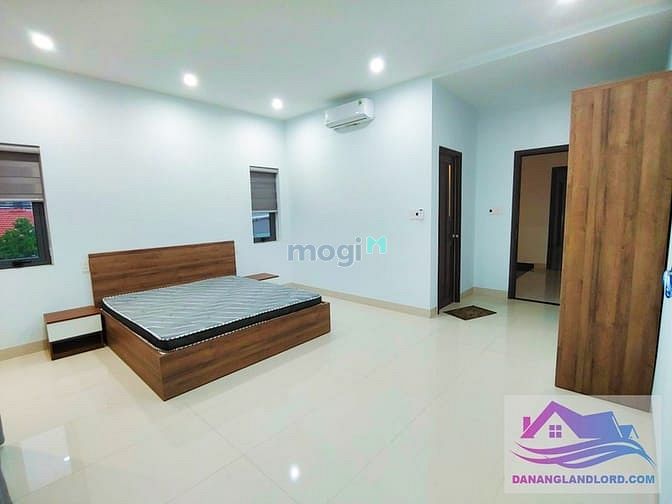 Hình ảnh Nhà 3 tầng 2PN gần biển Mỹ Khê - B553