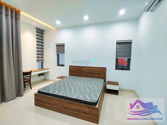 Hình ảnh Nhà 3 tầng 2PN gần biển Mỹ Khê - B553