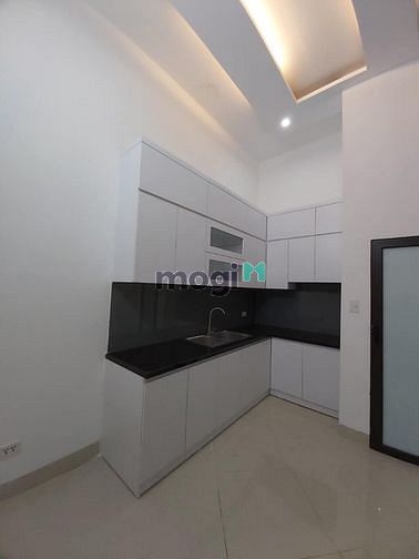 Hình ảnh Bán nhà đường Láng, 38m2, 5 tầng, 4 ngủ, 3.85 tỷ