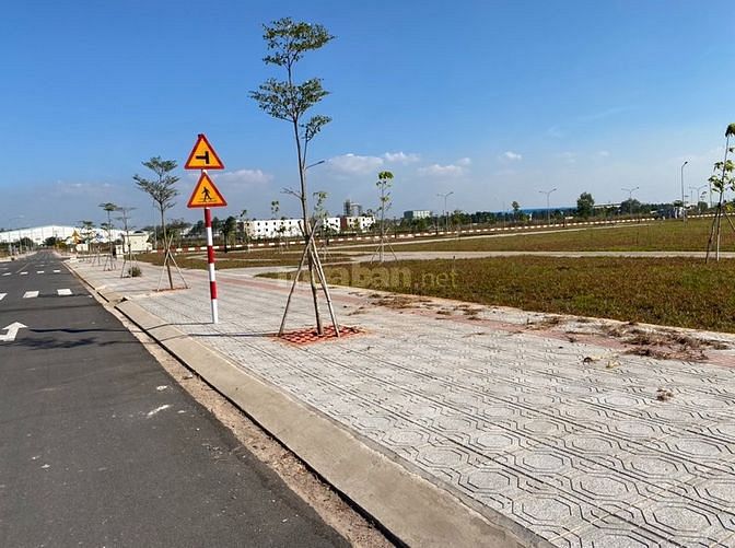 Hình ảnh Đất Nền Khu Du Lịch Sơn Tiên Biên Hoà- Sổ Hồng Riêng- Trả Góp NH