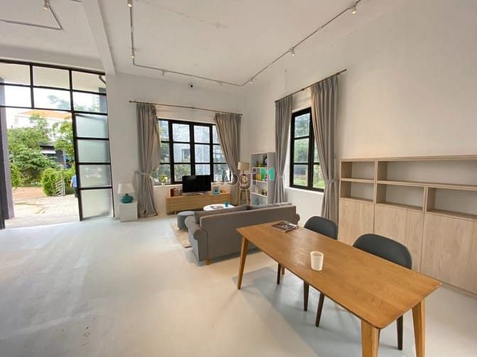 Hình ảnh Cho thuê Biệt thự Lê văn lương, Cầu giấy 180m2x5T, thang máy
