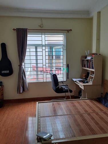 Hình ảnh Bán nhà Đội Cấn, 43m2, 5 tầng, 6 phòng, 4.6 tỷ
