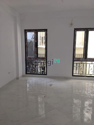 Hình ảnh Bán nhà Đội Cấn, 43m2, 5 tầng, 6 phòng, 4.6 tỷ