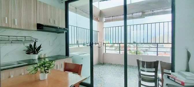 Hình ảnh <<< MQHouse.vn >  CHDV Mặt tiền Phan văn Trị_full NT và có bancol