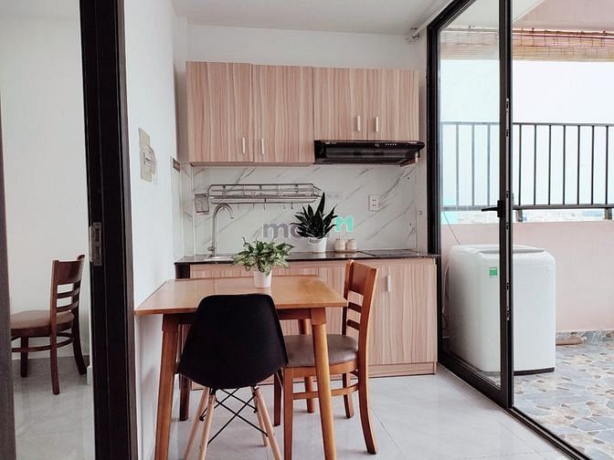 Hình ảnh <<< MQHouse.vn >  CHDV Mặt tiền Phan văn Trị_full NT và có bancol